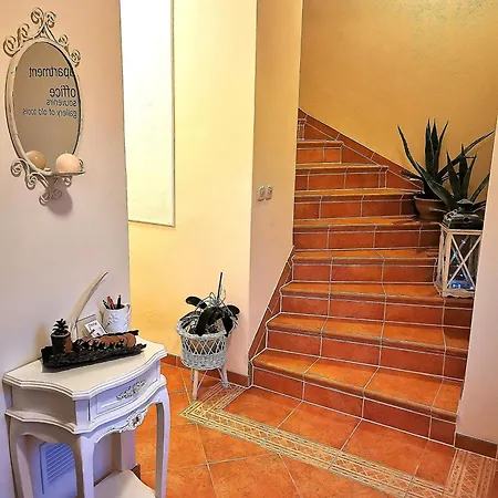 Apartmaji Arko דירה Ribnica